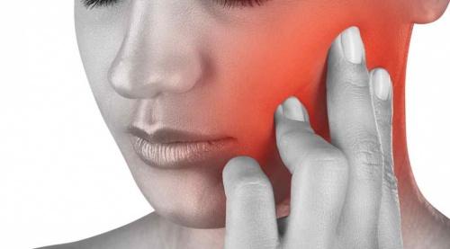 Боли в зубах или челюсти при остеохондрозе встречаются сравнительно редко