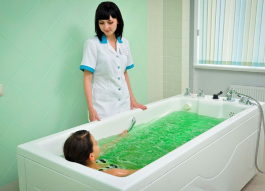 Очень полезны радоновые ванны, но они доступны только в профильных учреждениях и санаториях