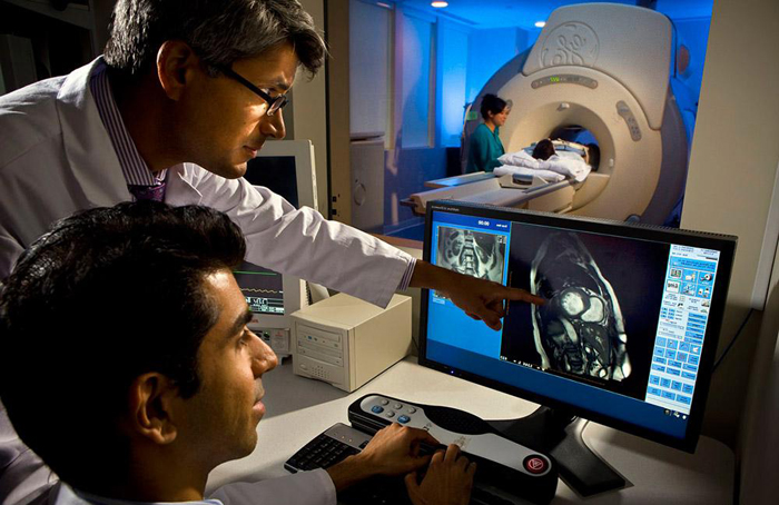 Лучшим способом диагностики является магнитно-резонансная или компьютерная томография