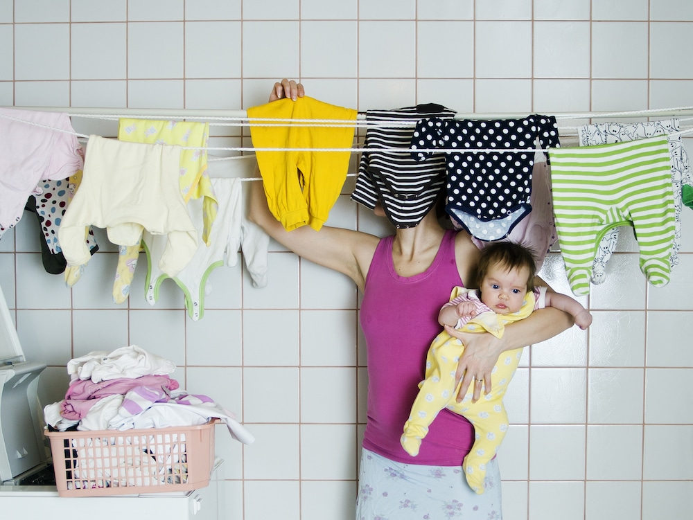 Почему сушить белье в квартире вредно?