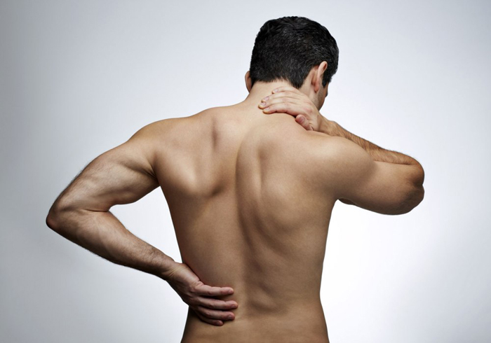 При остеохондрозе 1 стадии редко бывают сильные боли в спине
